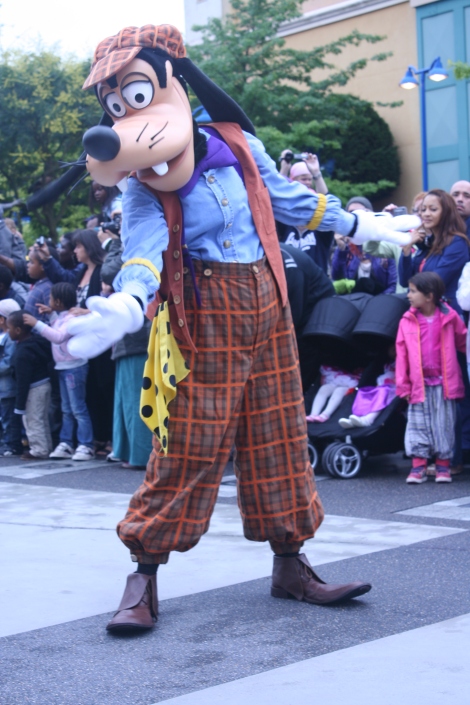 Goofy - Disney Stars 'n' Cars Parade
